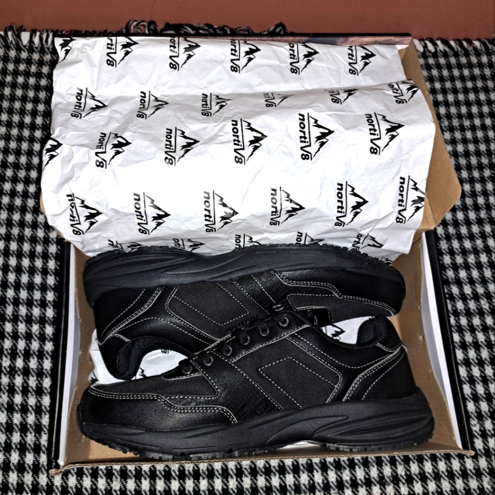 Rortiv8 Black Men's Tennis Shoes